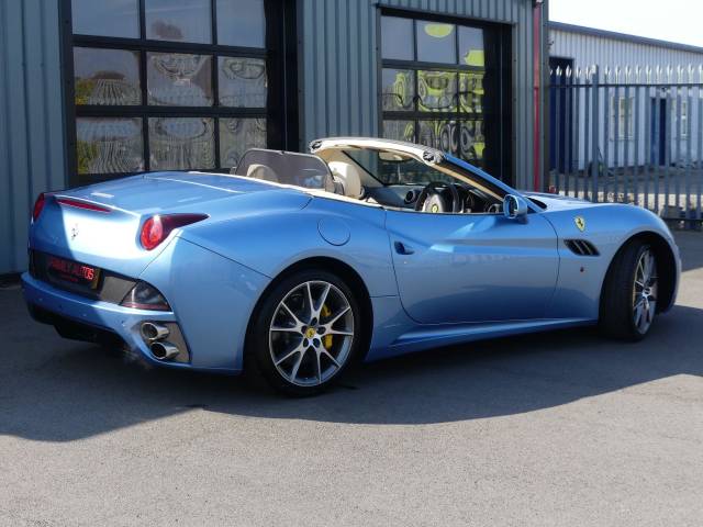 Ferrari California 4.3 2+ 2dr F1 Convertible Petrol BLUE