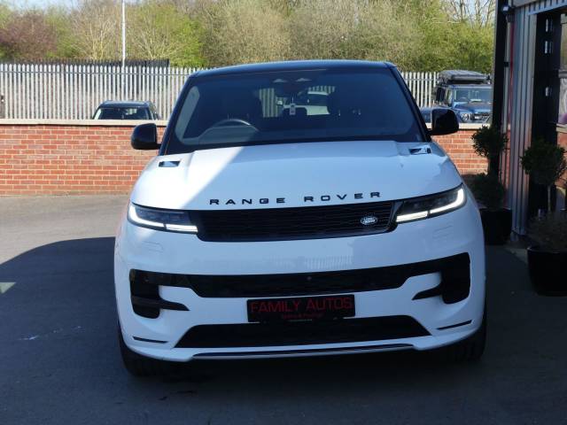 2023 Land Rover Range Rover Sport 3.0 D300 MHEV Dynamic SE Auto 4WD Euro 6 (s/s) 5dr