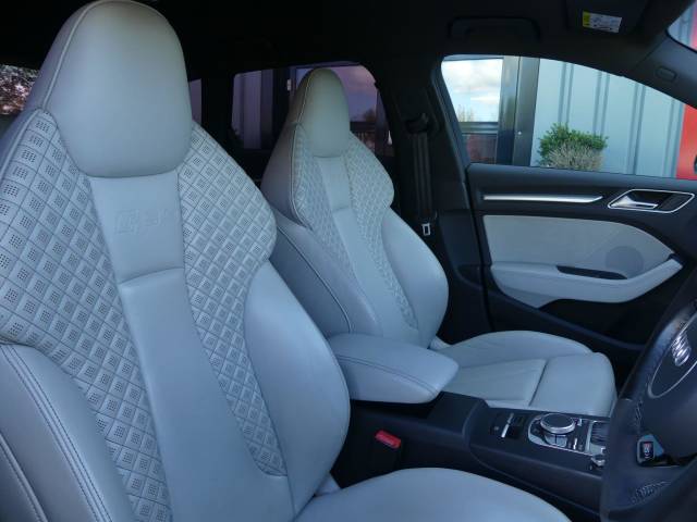 2015 Audi RS3 2.5 TFSI RS 3 Quattro 5dr S Tronic