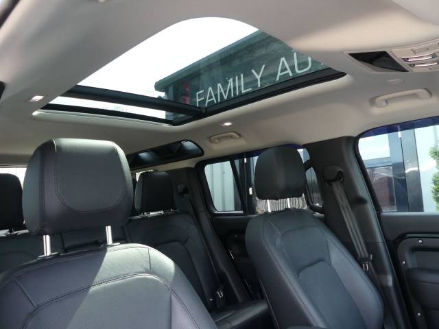 2024 Land Rover Defender 110 3.0 D250 MHEV XS Edition Auto 4WD Euro 6 (s/s) 5dr