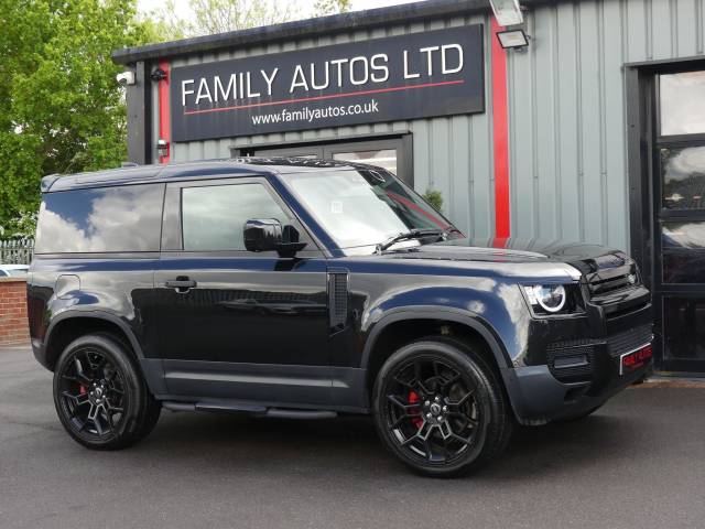 2023 Land Rover Defender 90 3.0 D250 Hard Top Auto