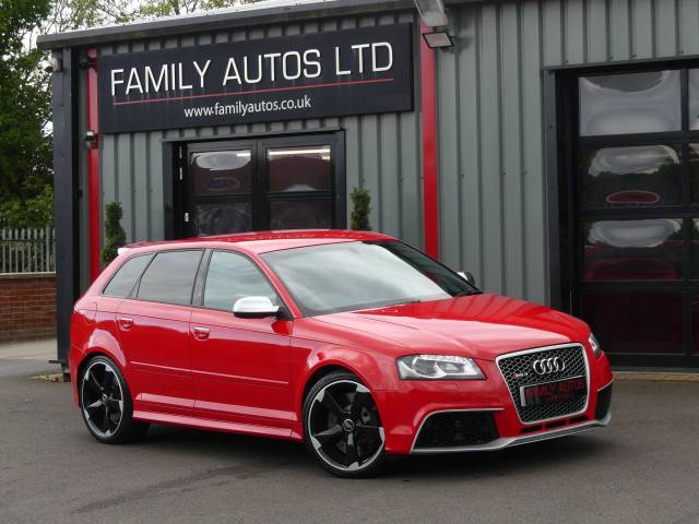 Audi RS3 2.5T FSI RS3 Quattro 5dr S Tronic Hatchback Petrol RED