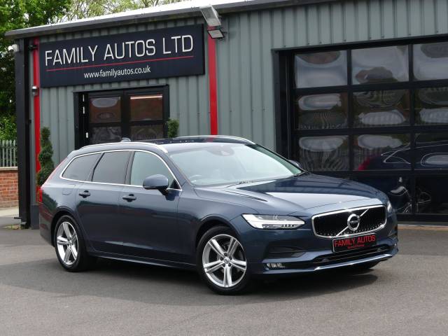Volvo V90 2.0 T4 Momentum Plus 5dr Geartronic Estate Petrol BLUE