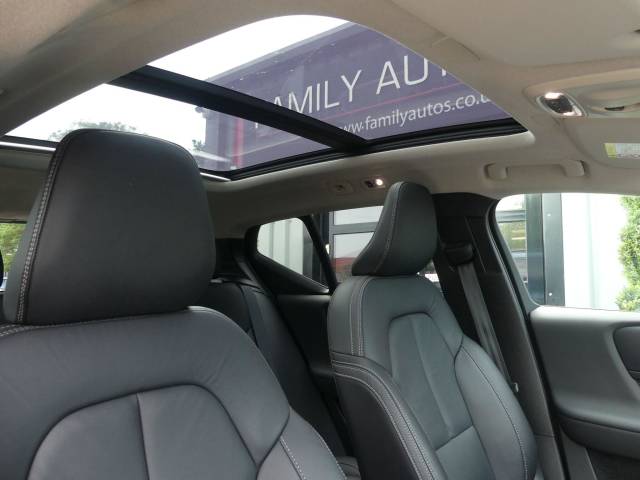 2023 Volvo XC40 1.5 T5 Recharge PHEV Ultimate Dark 5dr Auto