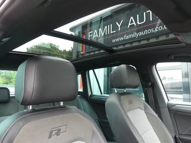 2020 Volkswagen Tiguan 2.0 TSi 230 4Motion SEL 5dr DSG