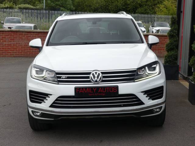 2015 Volkswagen Touareg 3.0 TDI V6 BlueMotion Tech R-Line Tiptronic 4WD Euro 6 (s/s) 5dr