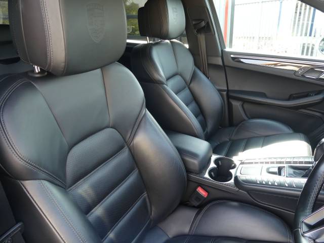 2016 Porsche Macan 3.0 S Diesel 5dr PDK