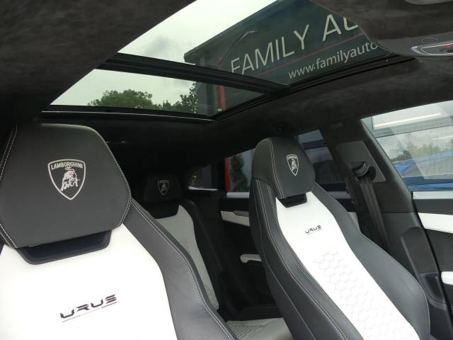 2019 Lamborghini Urus 4.0T FSI V8 5dr Auto